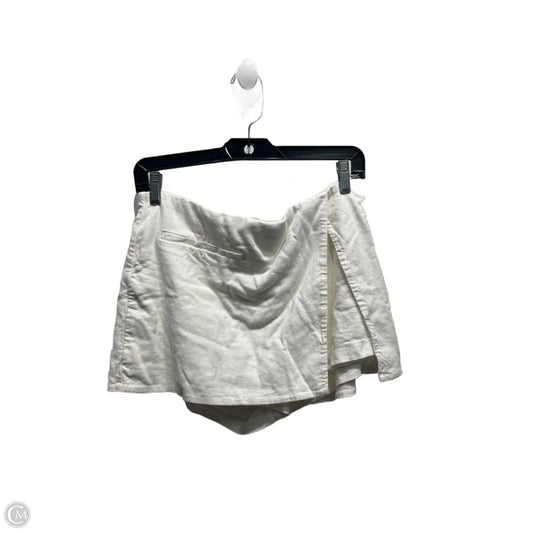 Skort By Abercrombie And Fitch In White, Size: M