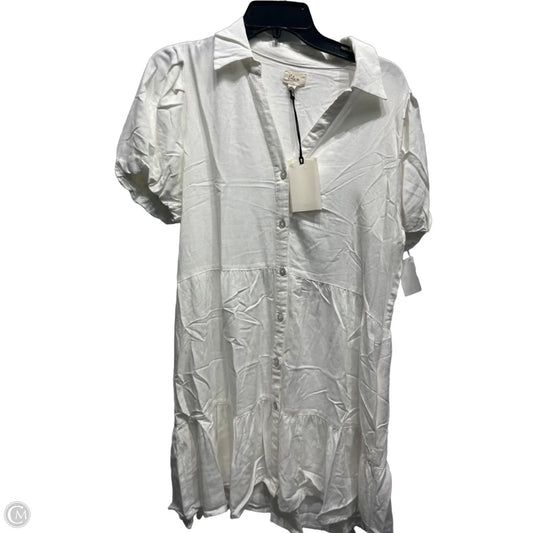 Dress Casual Short By Elan In White, Size: M