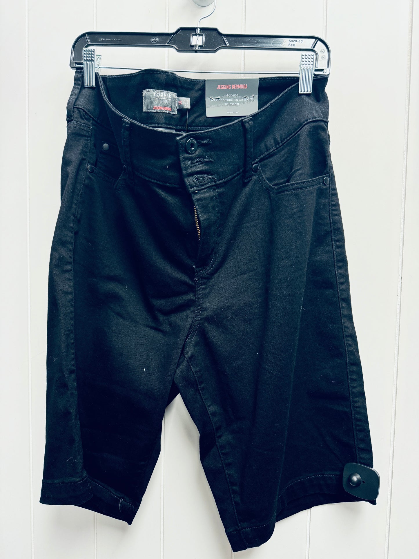 Black Shorts Torrid, Size 16