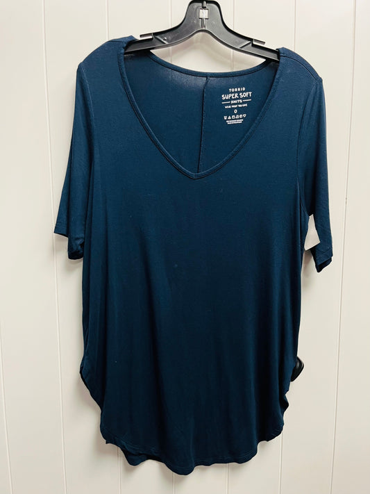 Top Short Sleeve Basic By Torrid In Blue, Size: L