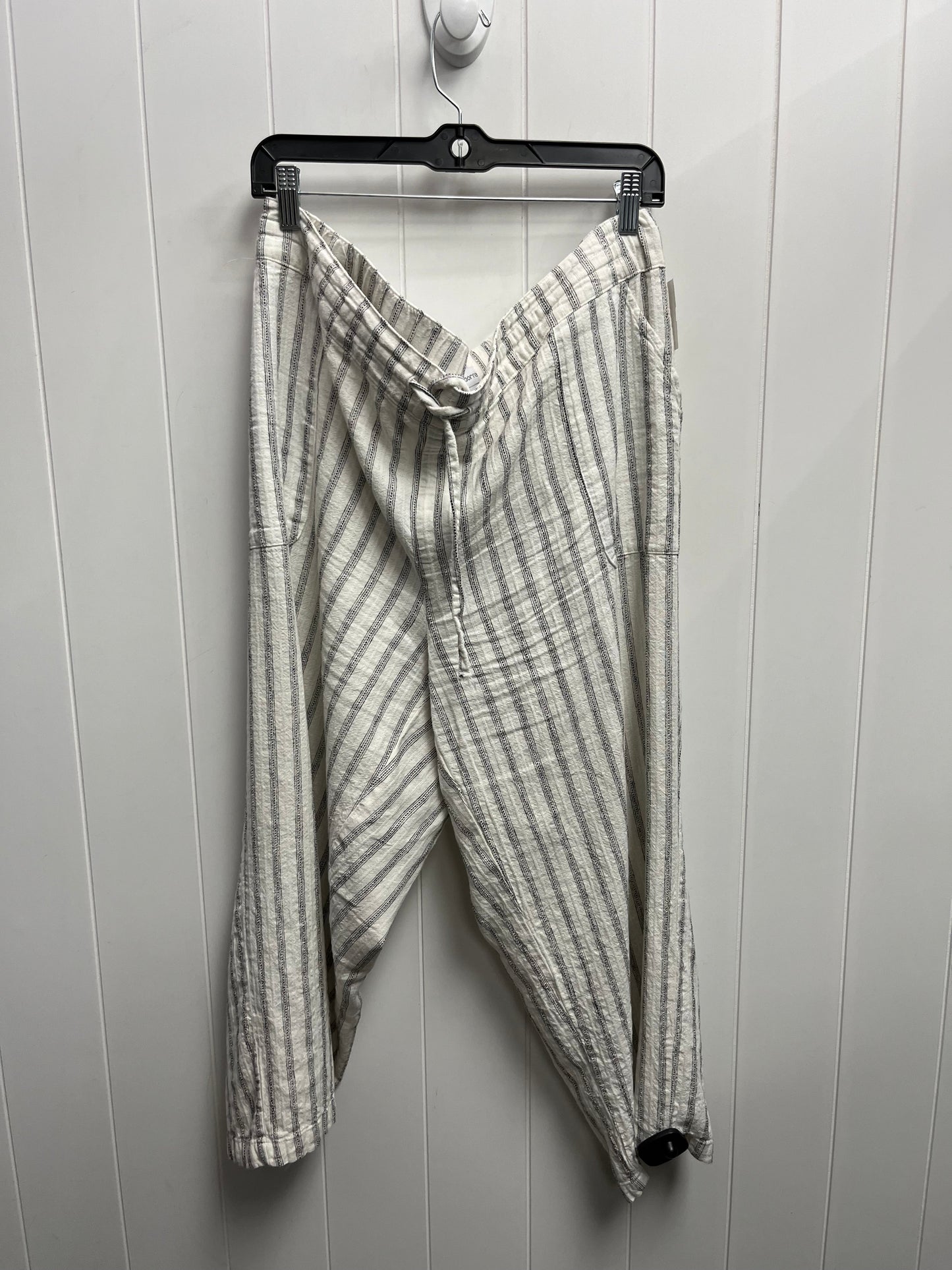 Pants Cropped By Liz Claiborne In Grey & White, Size: Xl