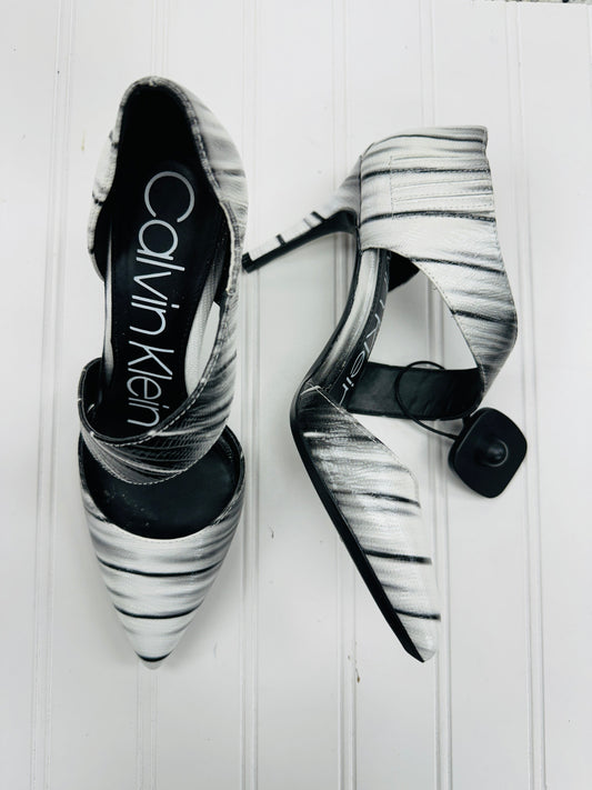 Shoes Heels Kitten By Calvin Klein In Silver & White, Size: 5.5