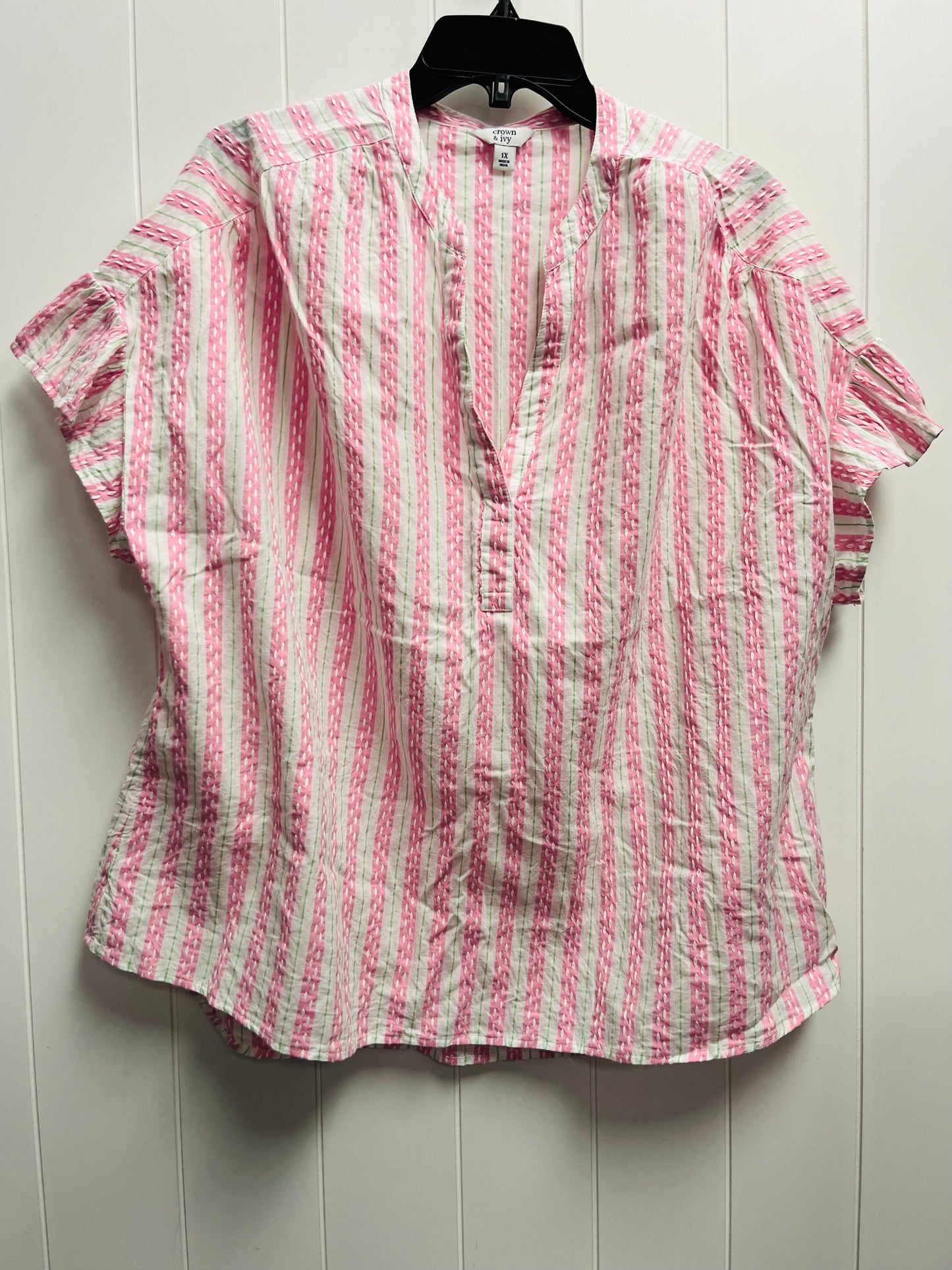 Top Short Sleeve By Crown And Ivy In Pink, Size: 1x