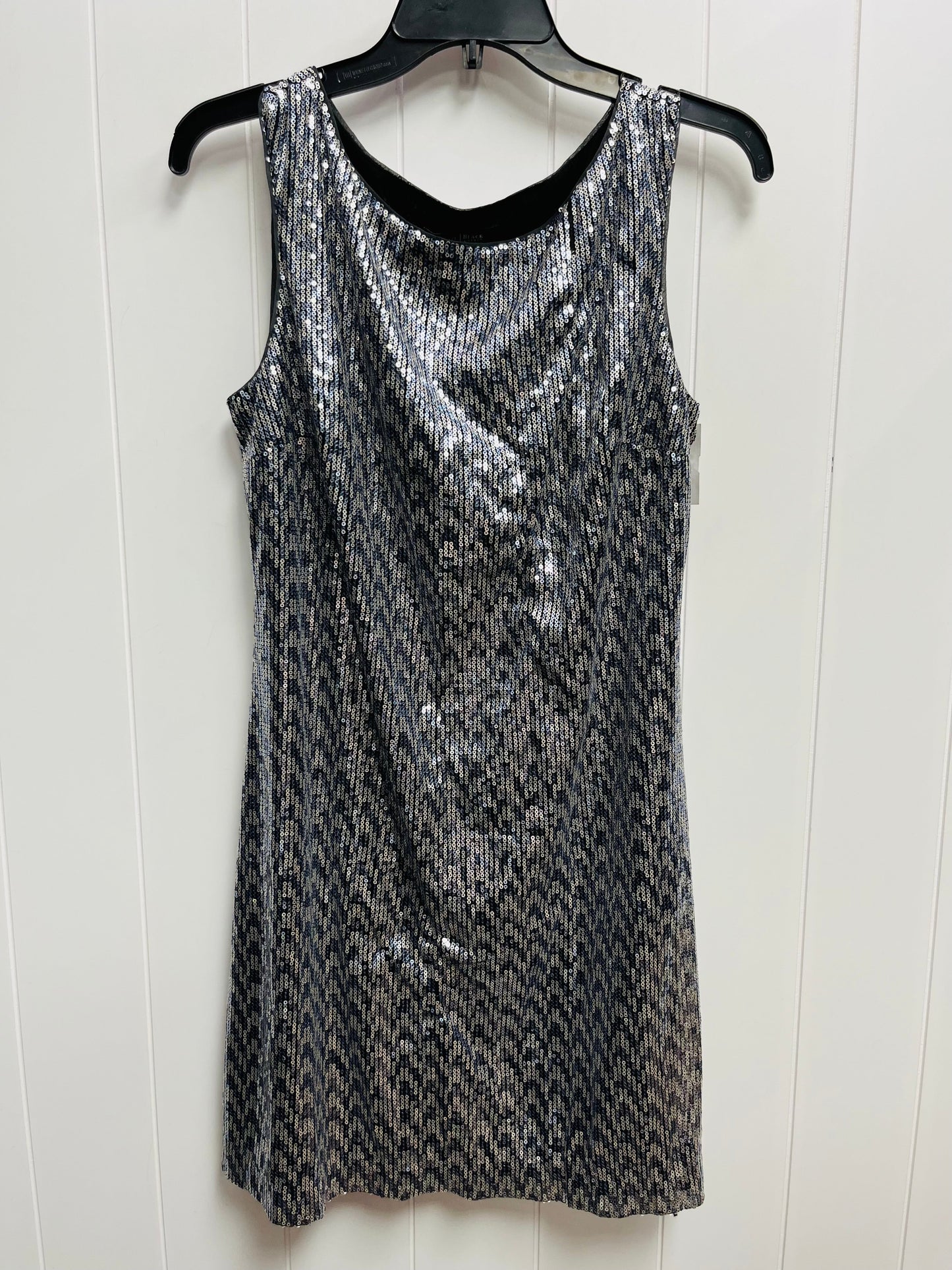 Dress Party Short By White House Black Market In Silver, Size: M