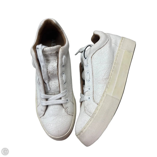 Shoes Sneakers By Aerosoles In Cream, Size: 8