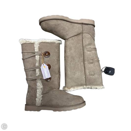 Boots Mid-calf Flats By makalu In Tan, Size: 8