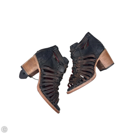 Sandals Heels Block By Freebird In Black, Size: 8