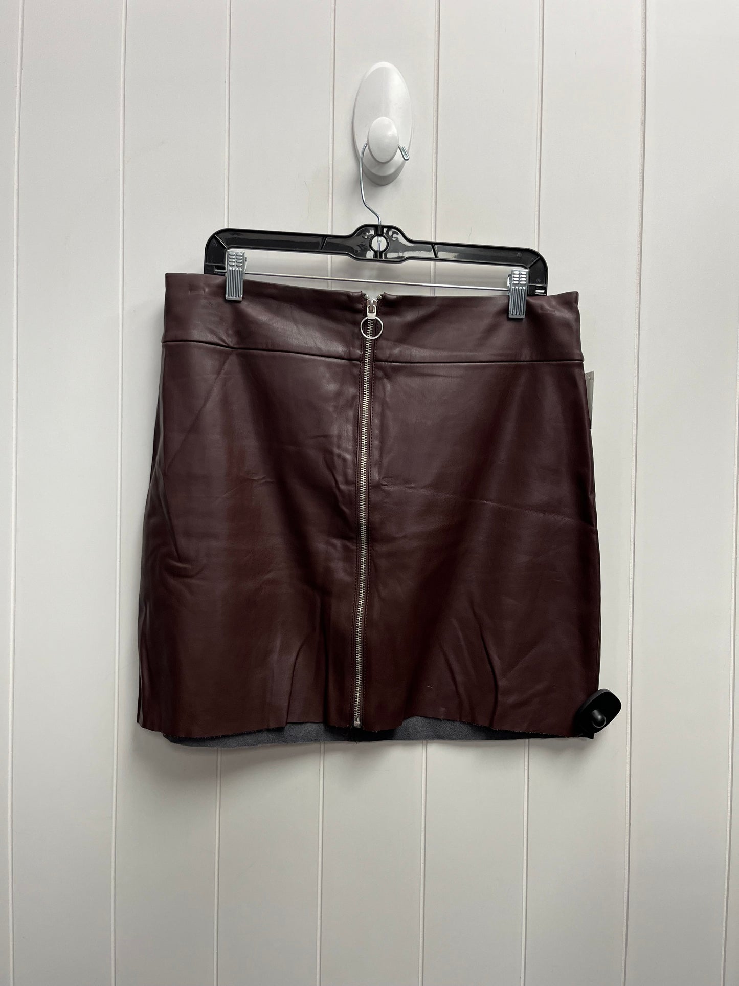 Skirt Mini & Short By Express In Brown, Size: 14