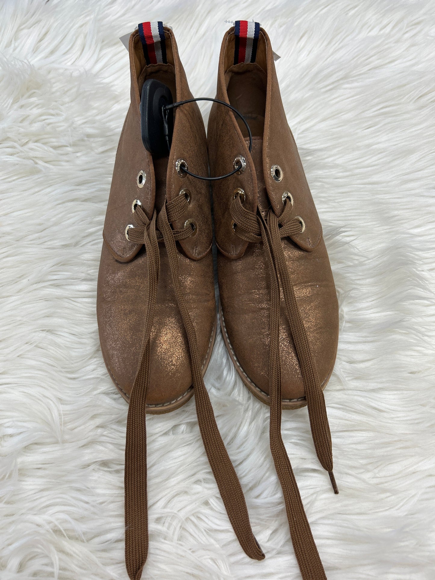 Shoes Flats By Tommy Hilfiger In Brown, Size:9.5