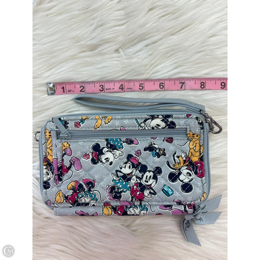 Wristlet By Vera Bradley, Size: Large