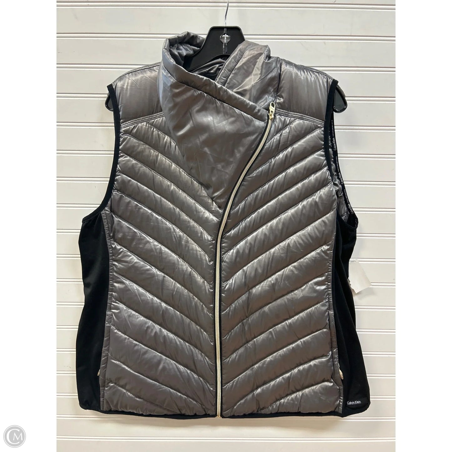 Vest Puffer & Quilted By Calvin Klein In Silver, Size: 1x