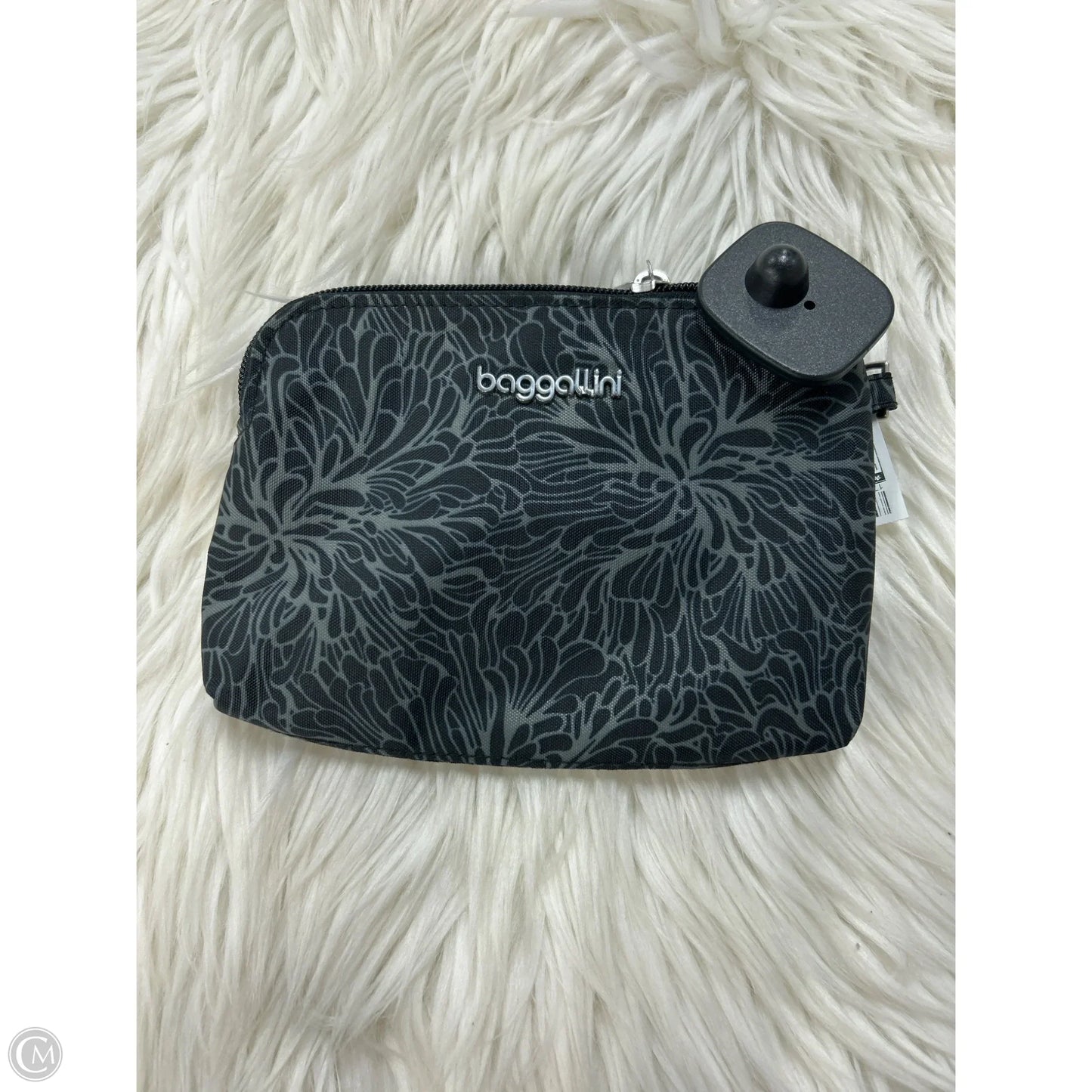Wallet By Baggallini, Size: Medium