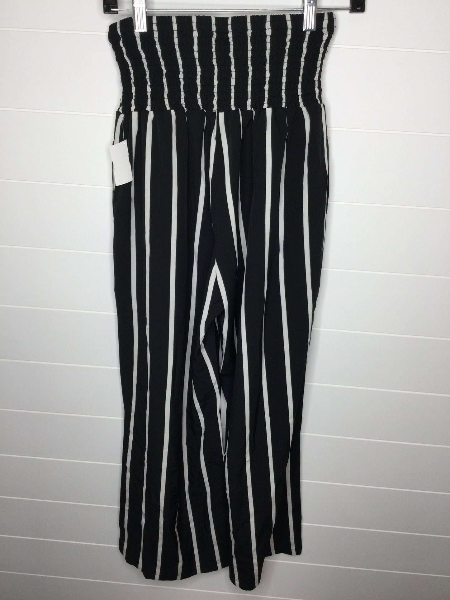 Pants Dress By Clothes Mentor  Size: S