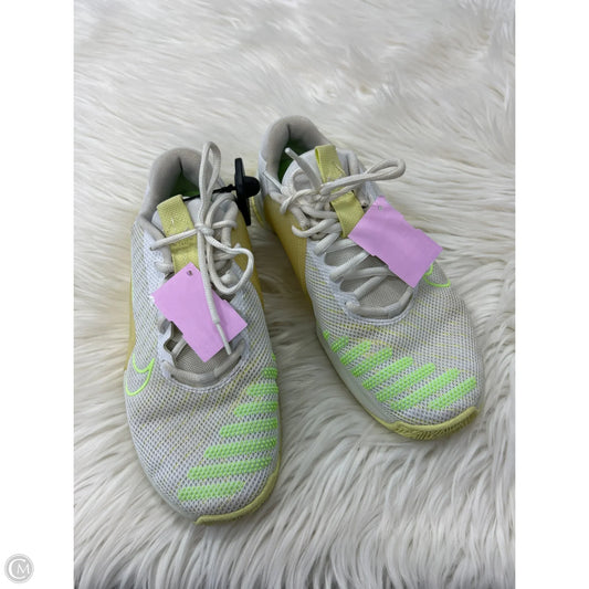 Shoes Athletic By Nike In Grey, Size: 8.5