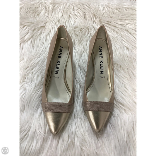 Shoes Heels Kitten By Anne Klein In Gold, Size: 9.5