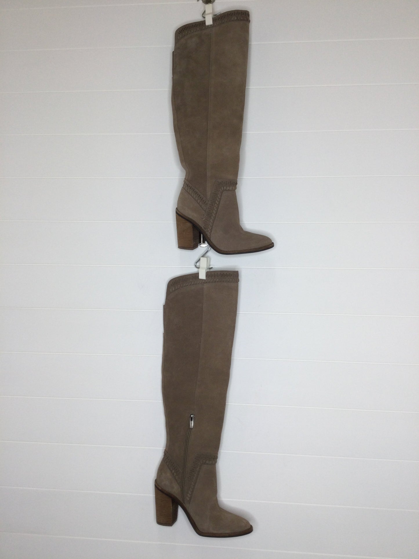 Boots Knee Heels By Vince Camuto  Size: 7.5