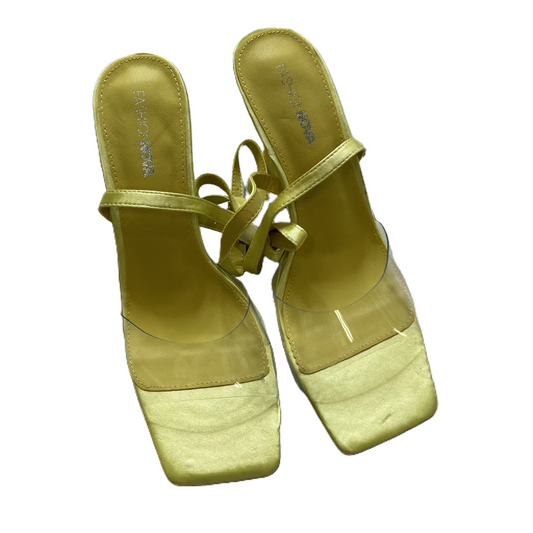 Yellow Shoes Heels Wedge By Fashion Nova, Size: 9