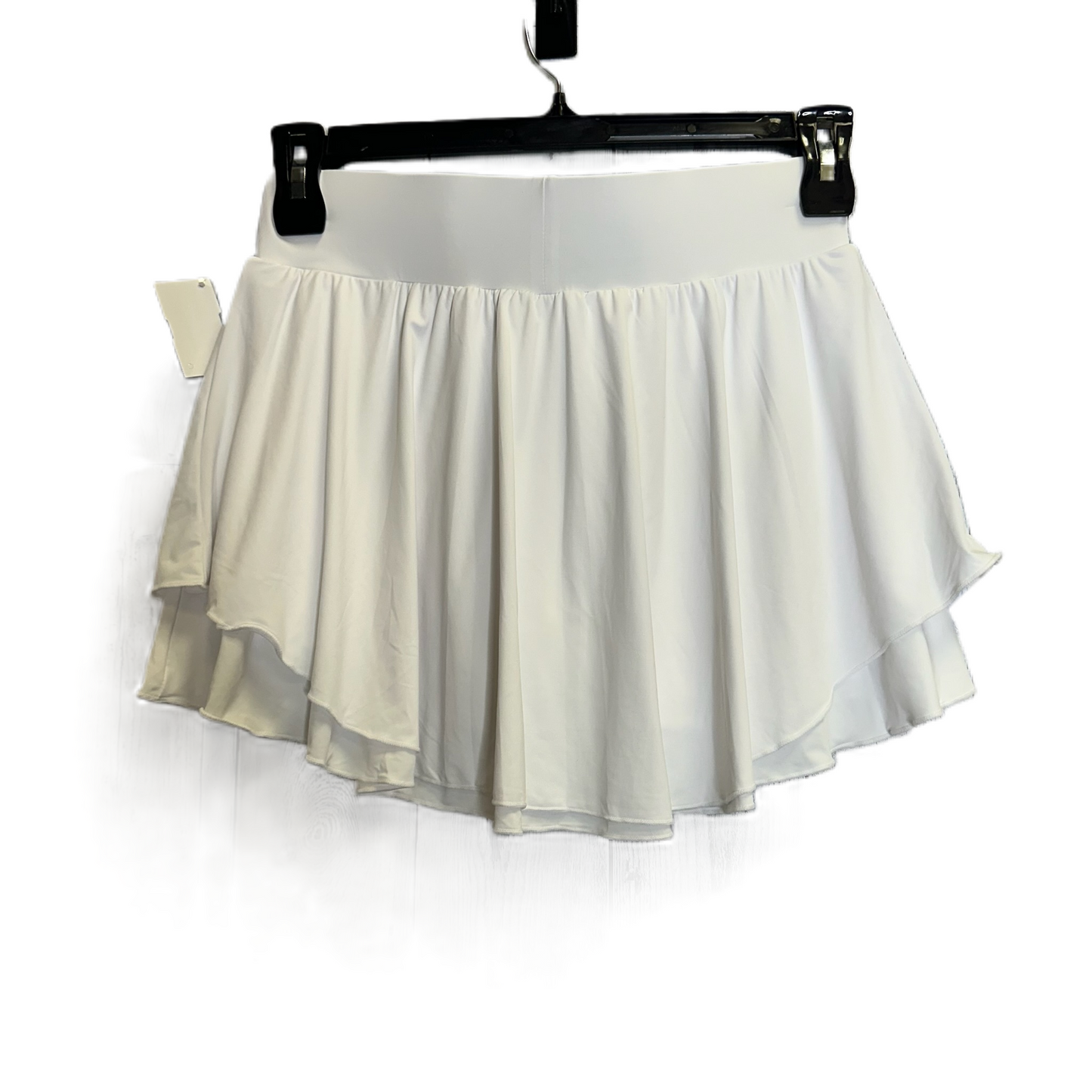 White Athletic Skort By Clothes Mentor, Size: M