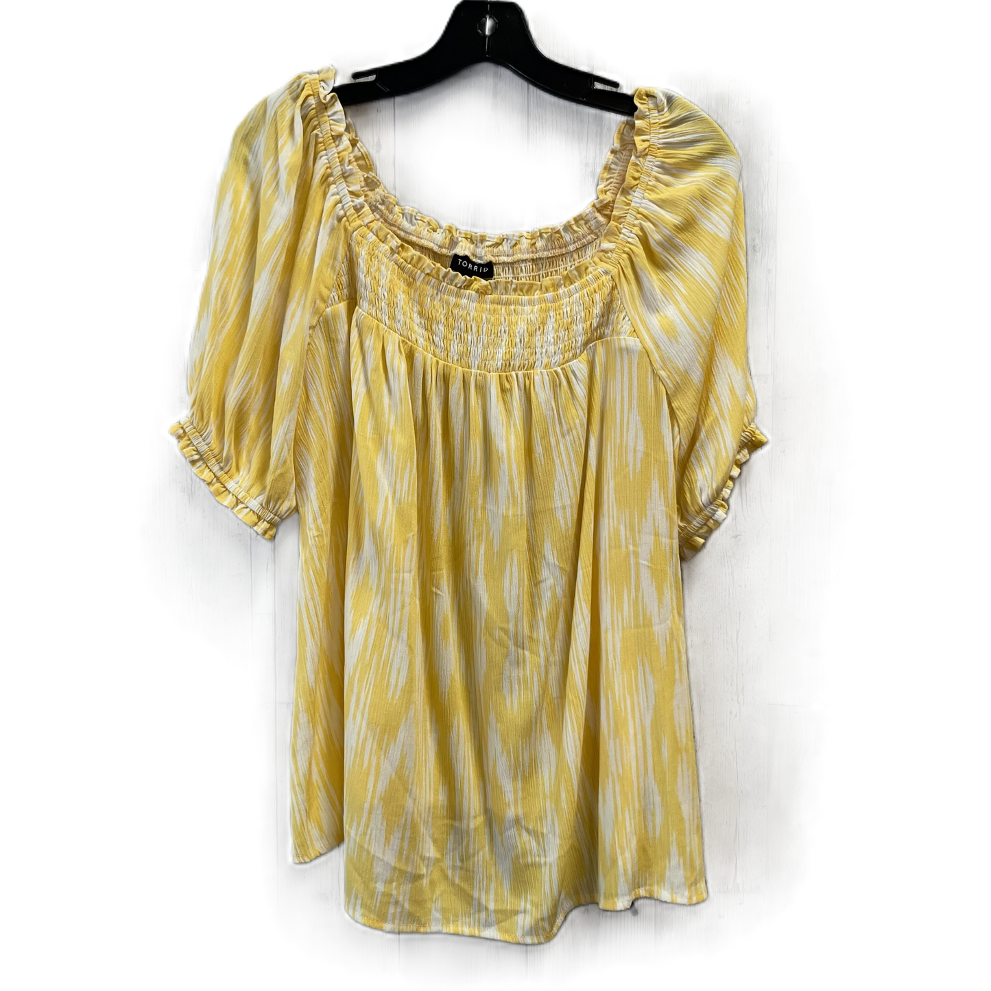 Yellow Top Short Sleeve By Torrid, Size: M