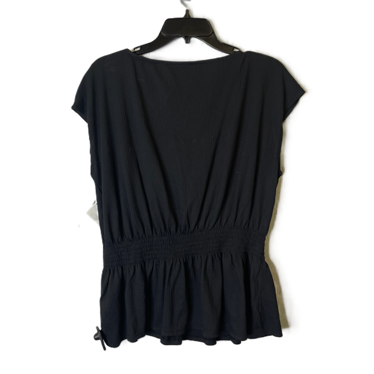 Top Short Sleeve By Old Navy In Black, Size: L