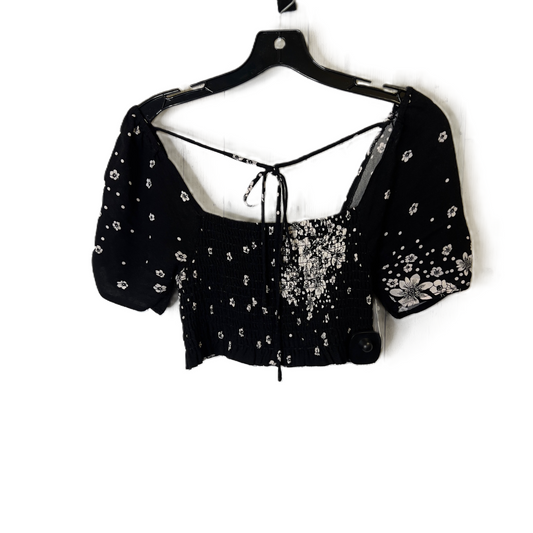 Top Short Sleeve By Free People In Black, Size: 2