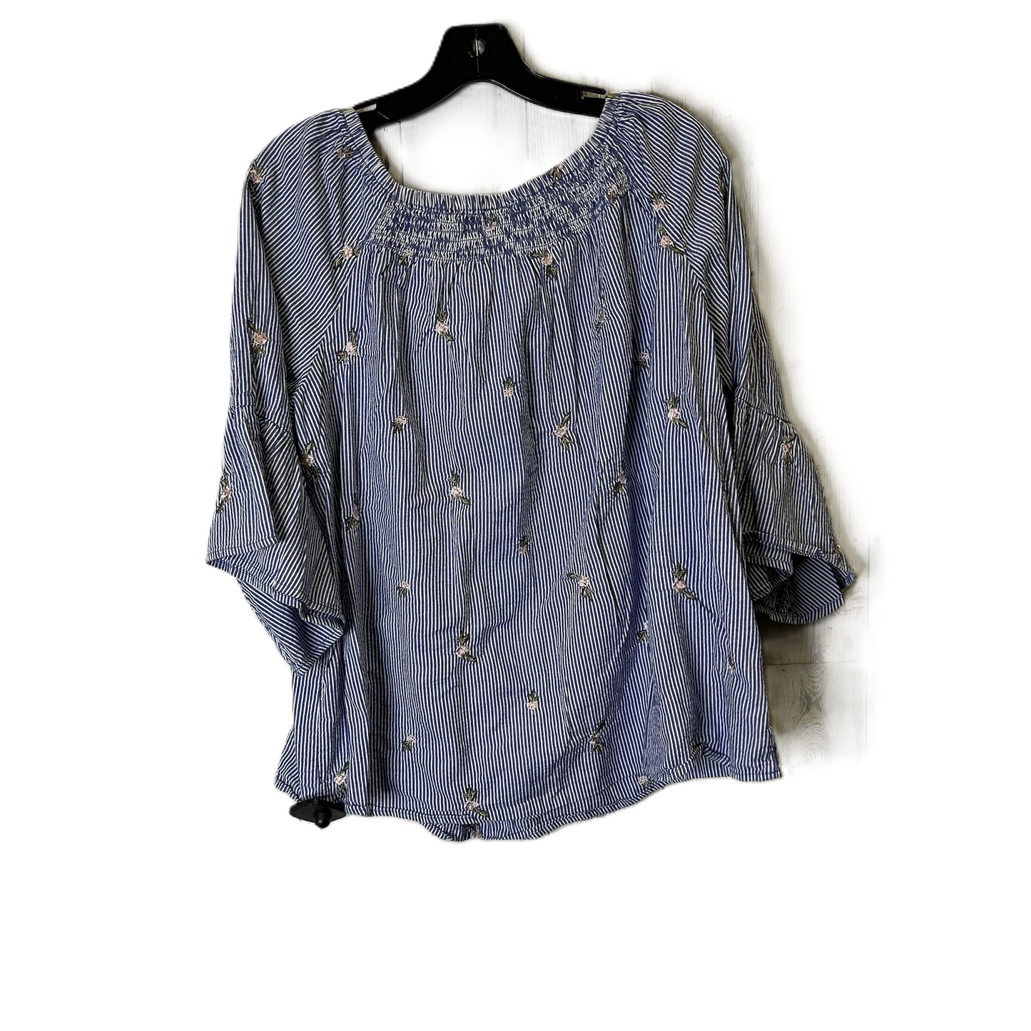 Top Short Sleeve By Westport In Blue, Size: 1x