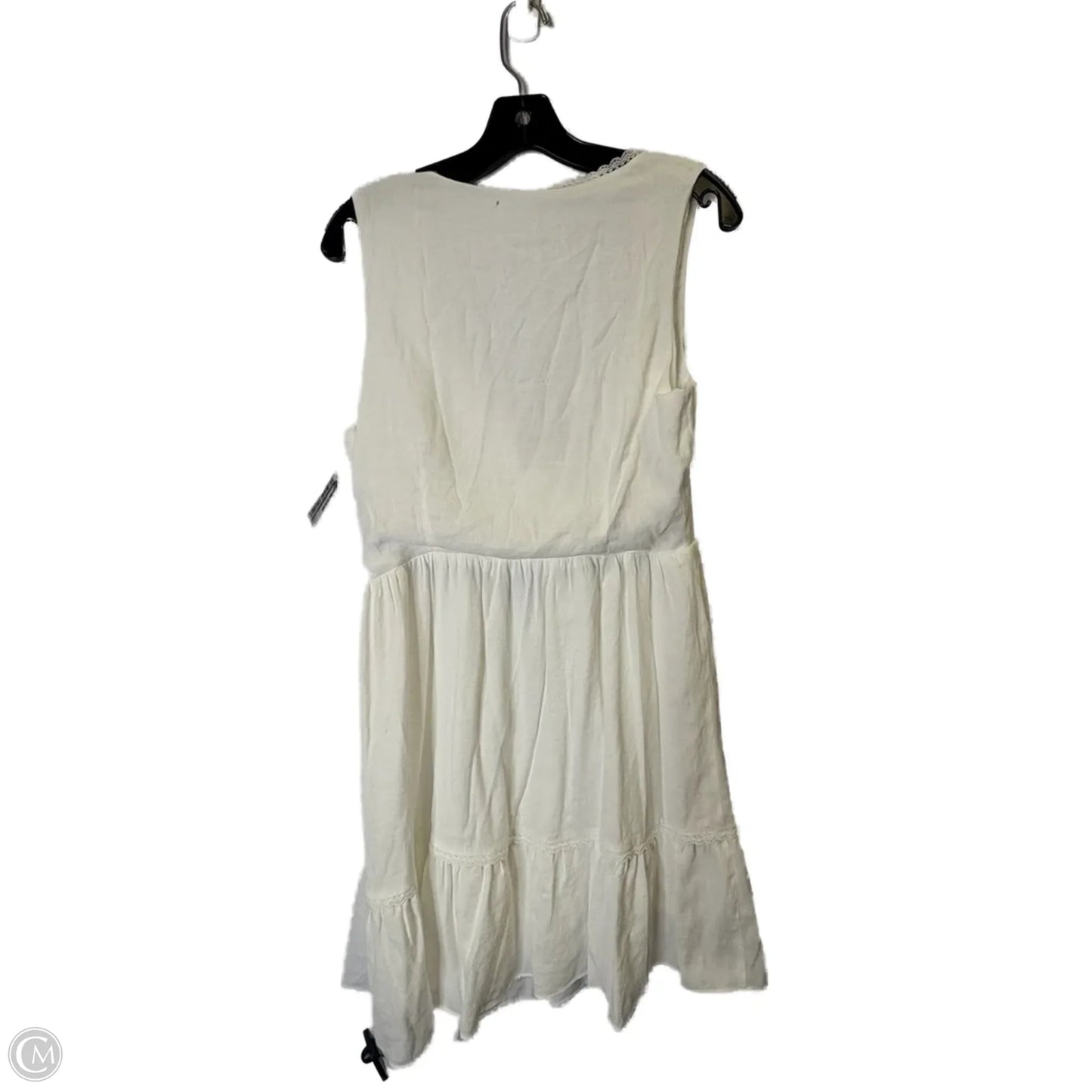 Dress Casual Short By Elodie In White, Size: L