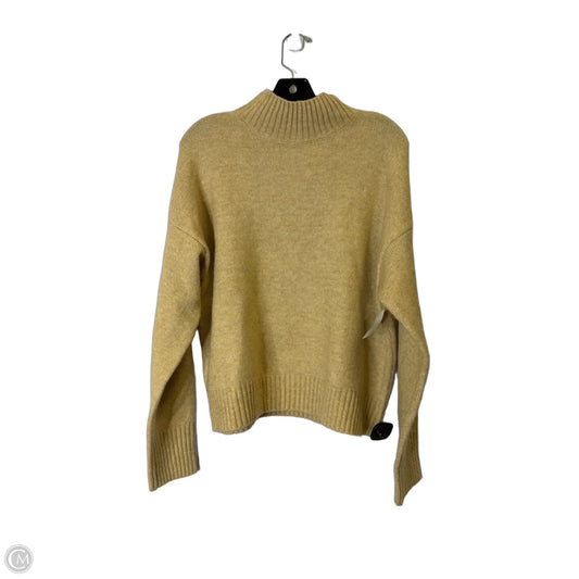 Sweater By Clothes Mentor In Cream, Size: M