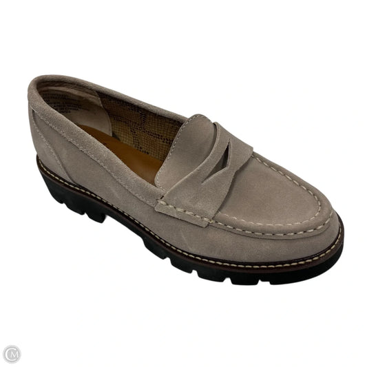 Shoes Flats By White Mountain In Tan, Size: 7
