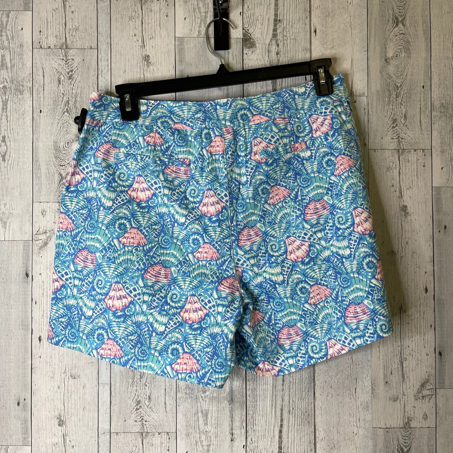 Shorts By HDE  Size: L