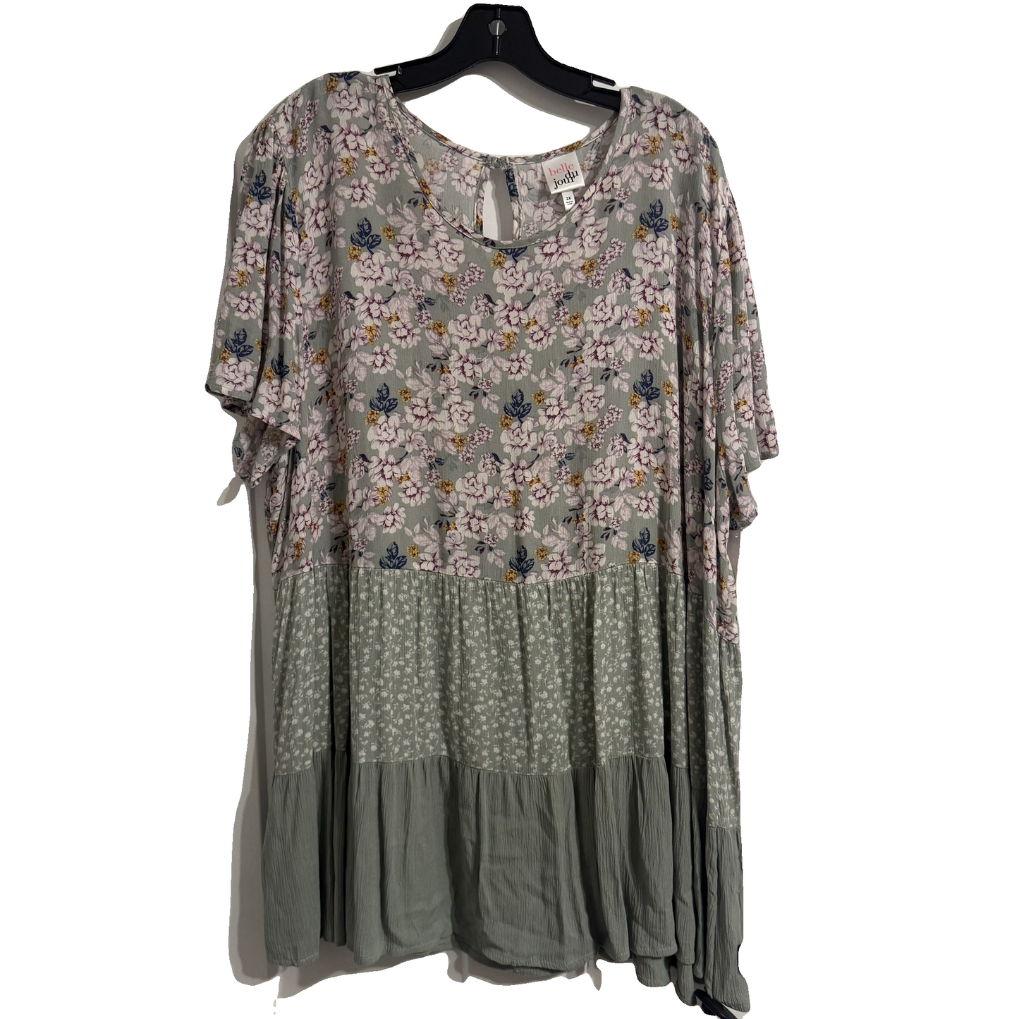 Top Short Sleeve By Belle Du Jour In Green, Size: 2x