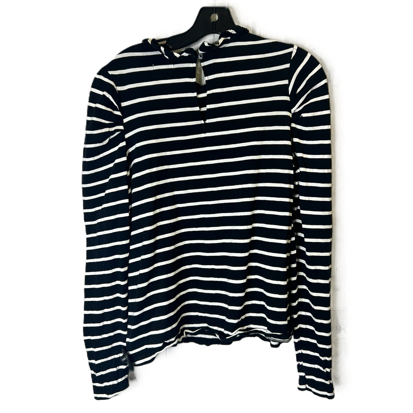 Top Long Sleeve By Crown And Ivy In Striped Pattern, Size: L