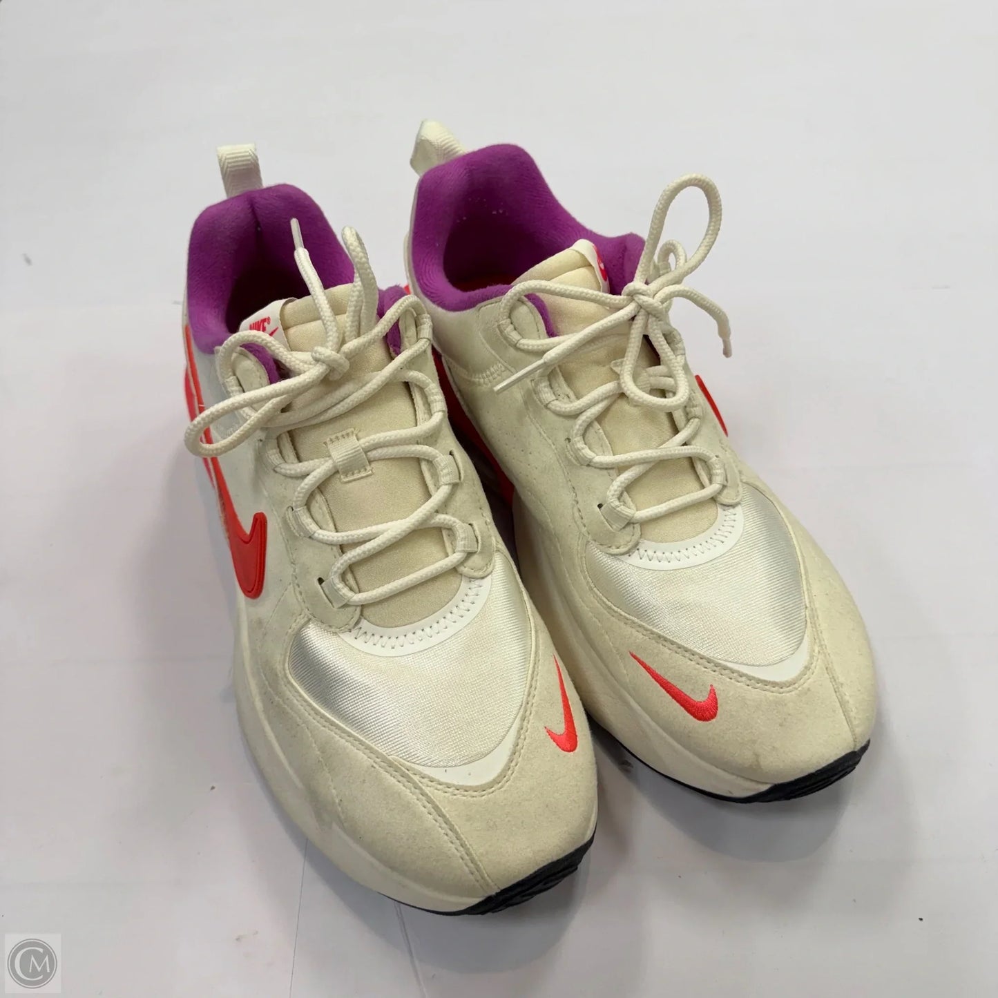 Shoes Athletic By Nike In Cream & Purple, Size: 10.5