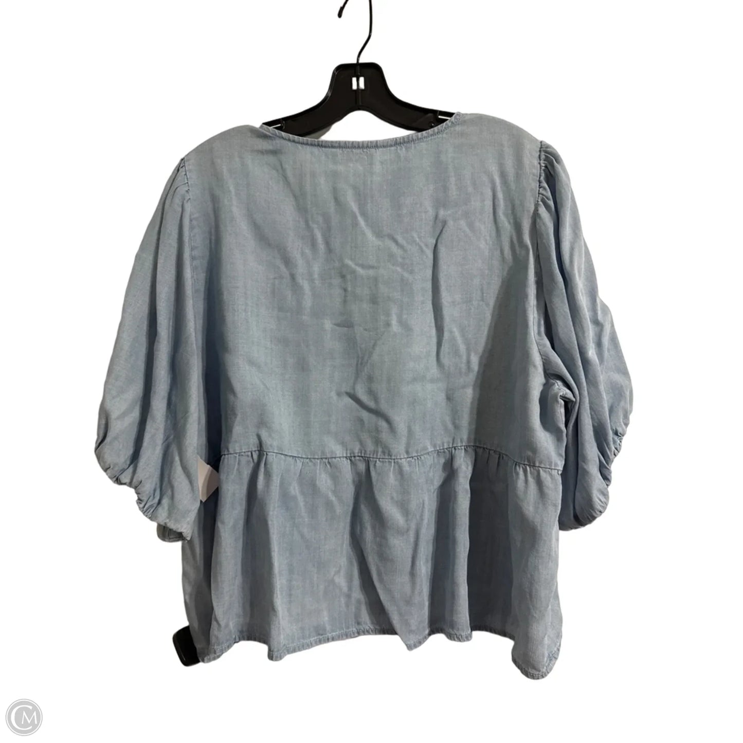 Top Short Sleeve By Velvet Heart In Blue, Size: Xl