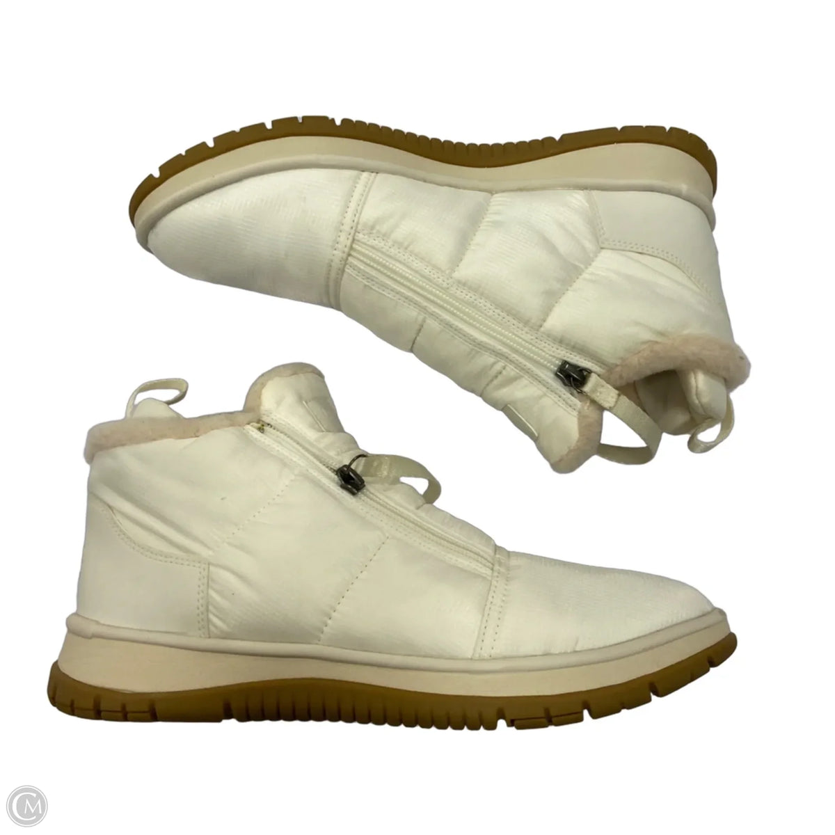 Boots Designer By Ugg In White, Size: 10