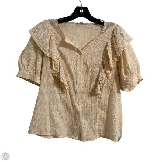Blouse Short Sleeve By Clothes Mentor In Cream, Size: S