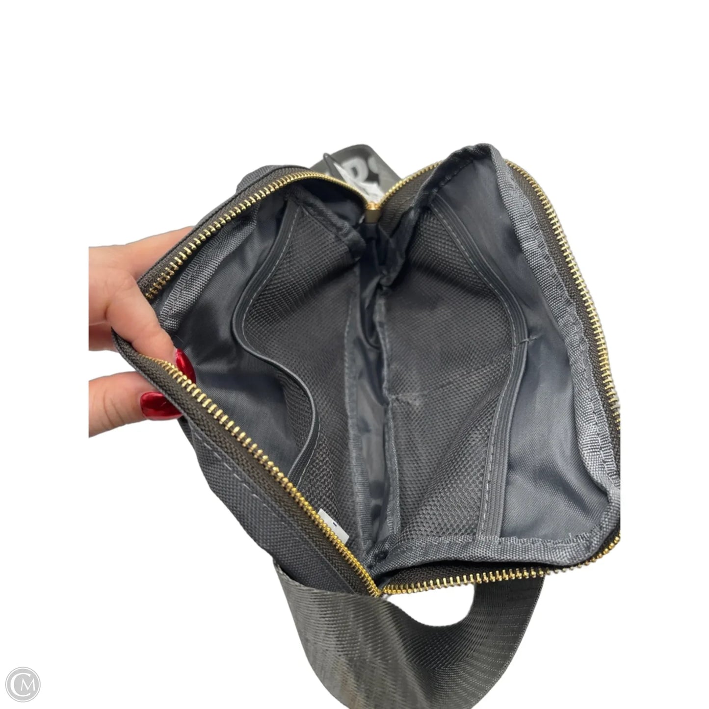 Belt Bag By Clothes Mentor, Size: Medium