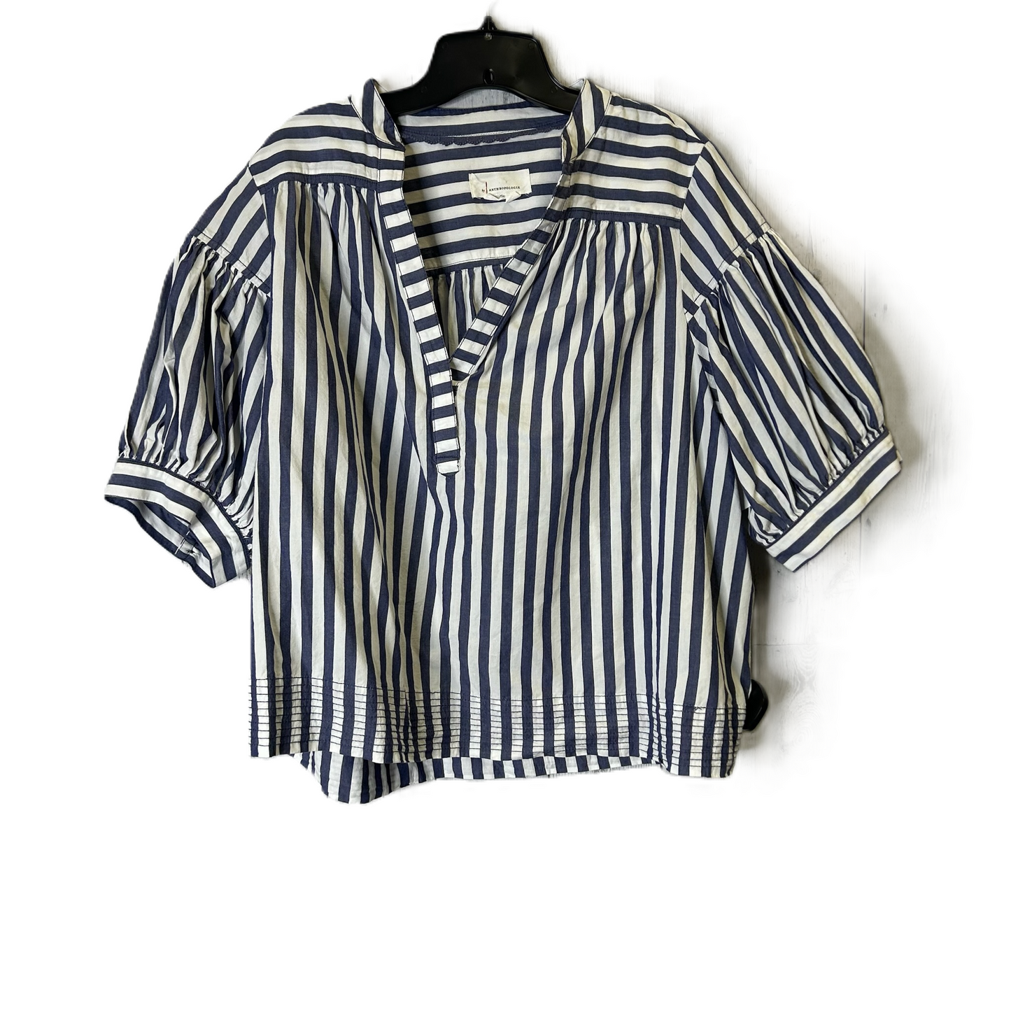 Top Short Sleeve By Anthropologie In Blue & White, Size: 1x