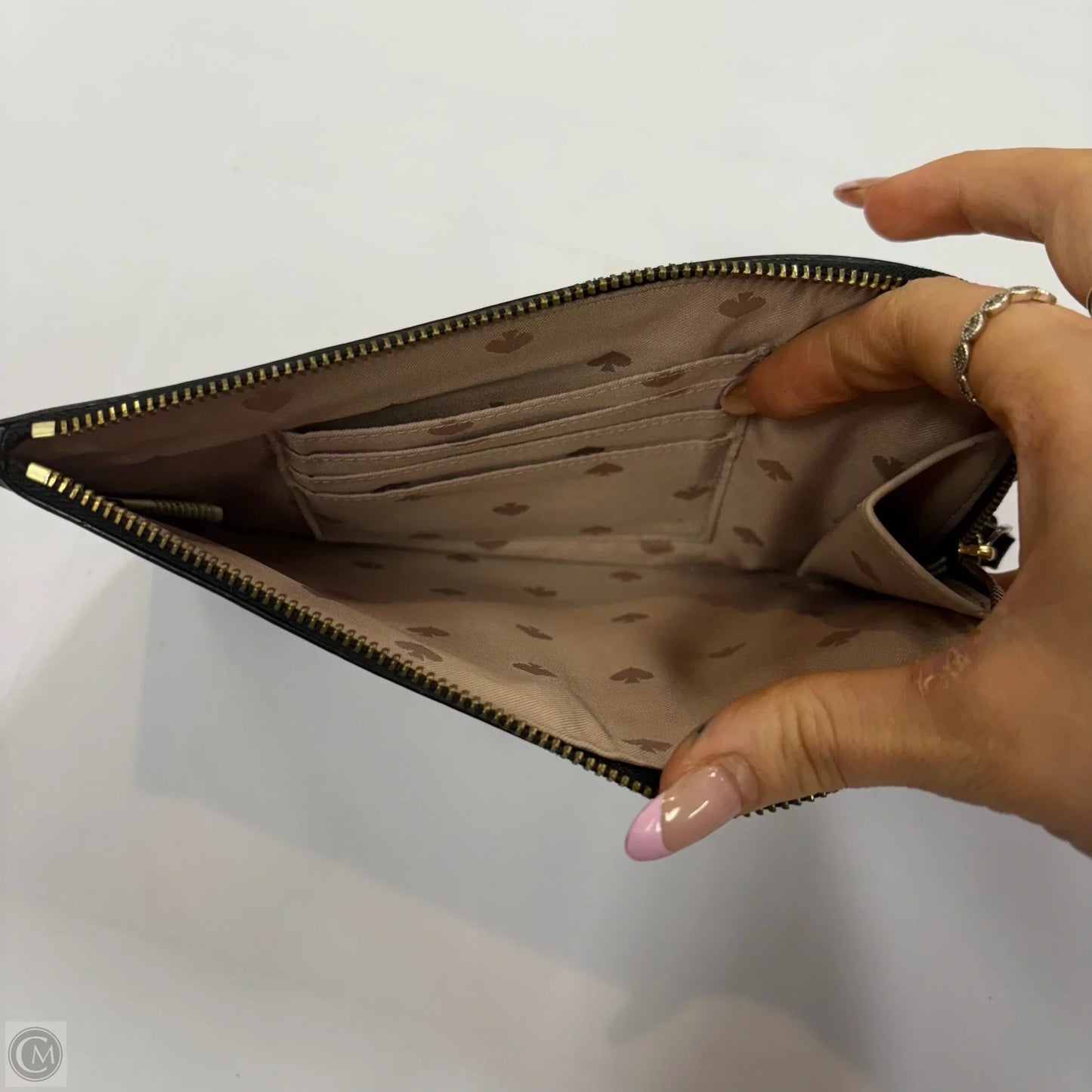 Wristlet Designer By Kate Spade, Size: Medium