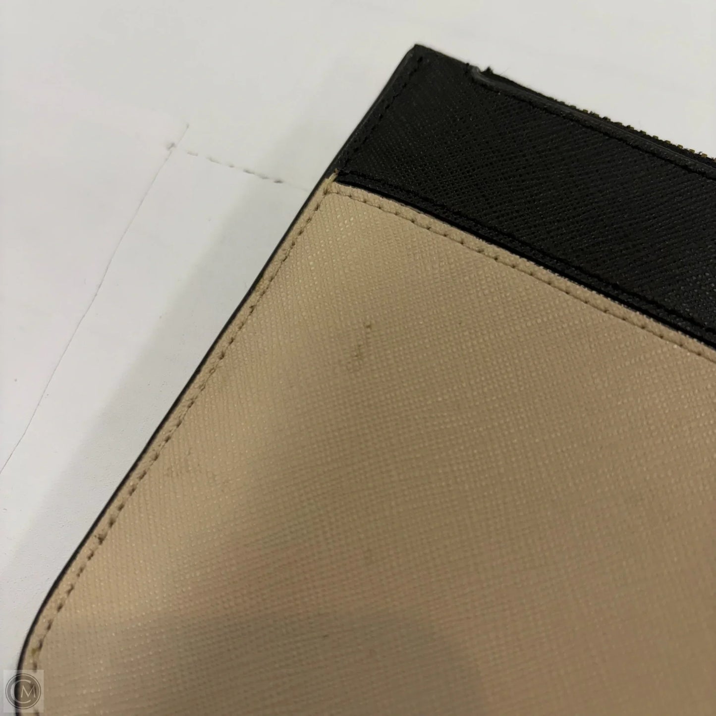 Wristlet Designer By Kate Spade, Size: Medium