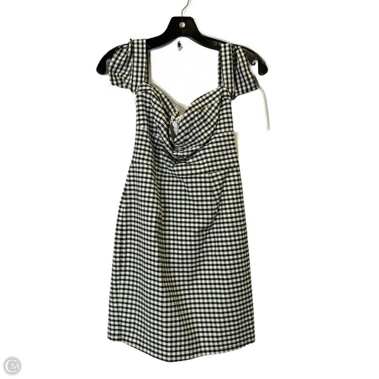 Dress Casual Short By Guess In Plaid Pattern, Size: 0