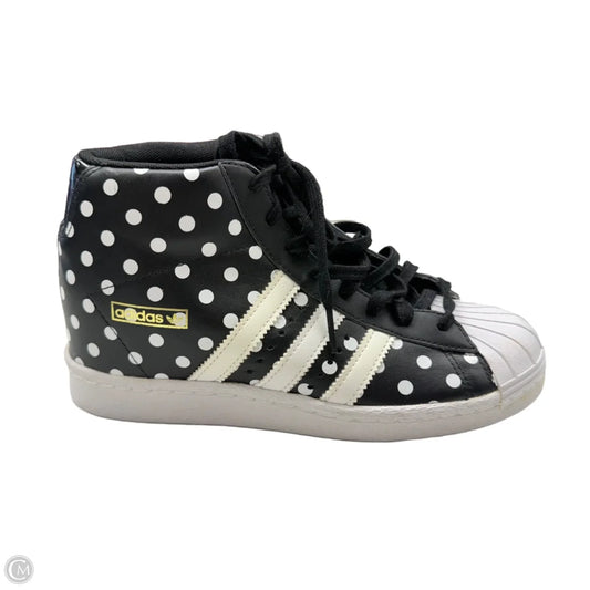 Shoes Sneakers By Adidas In Polkadot Pattern, Size: 6.5