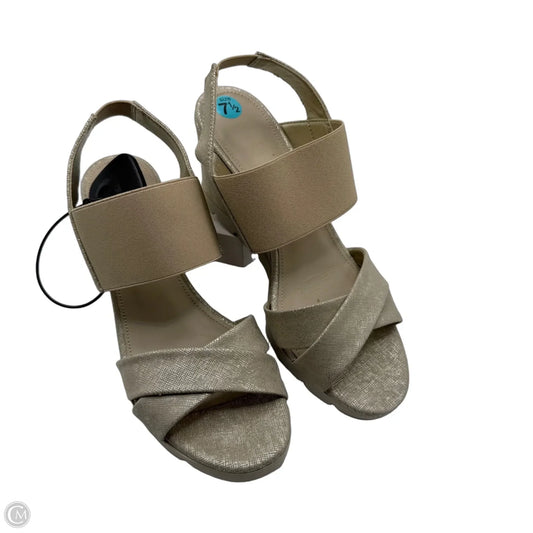 Sandals Heels Wedge By Clothes Mentor In Cream, Size: 7.5