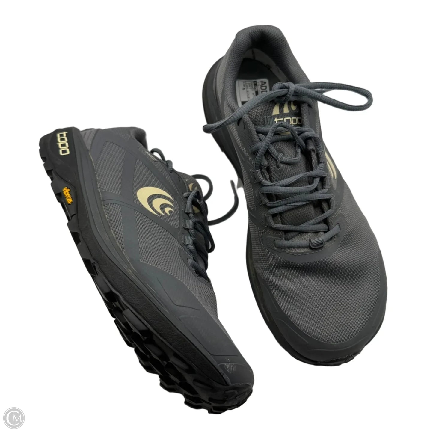 Shoes Athletic By Cmb In Grey, Size: 9
