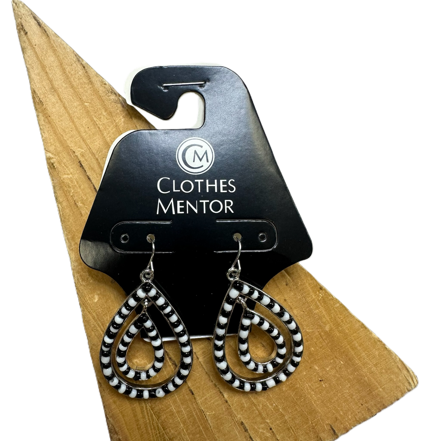 Earrings Dangle/drop By Clothes Mentor