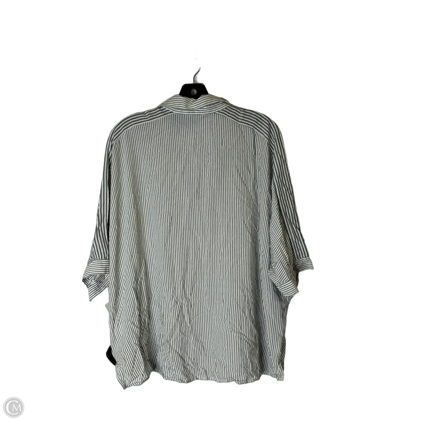 Top Short Sleeve By Andree By Unit In Blue, Size: 1x