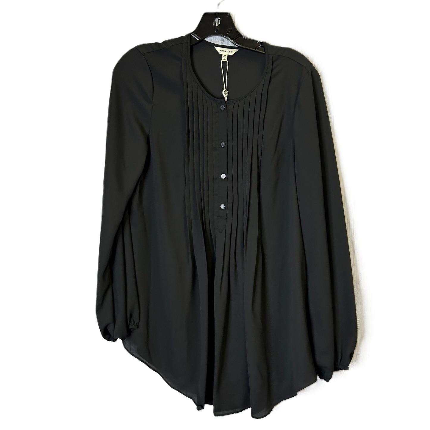 Top Long Sleeve By Max Studio In Black, Size: M