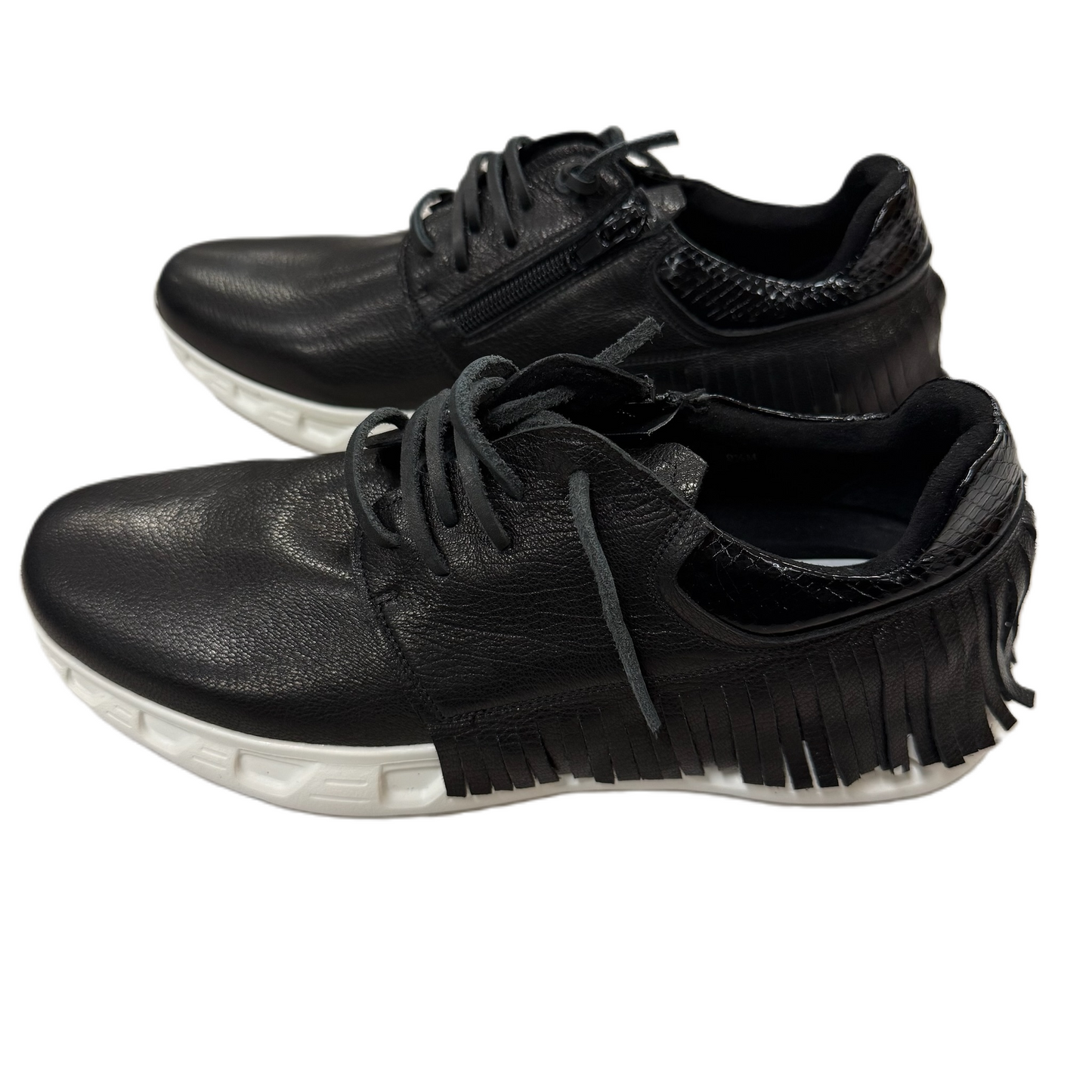 Shoes Sneakers By Vaneli In Black, Size: 9.5