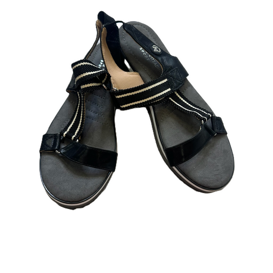 Sandals Flats By Adrianna Papell  Size: 10