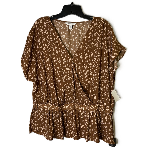 Top Short Sleeve By Nine West In Brown, Size: Xl